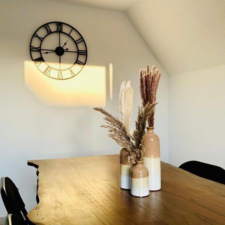 FDH Bergblick-Apartment Istayunixi Seenaehe-Workspace-Netflix I Keine Monteure מראה חיצוני תמונה
